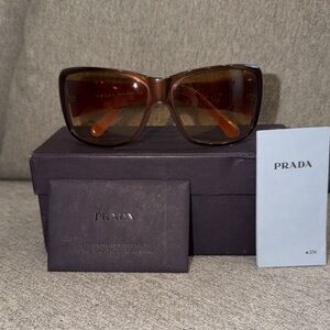 Prada Elegant Brown Sunglasses